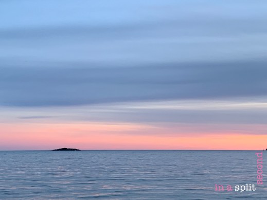 inasplitsecond song copy